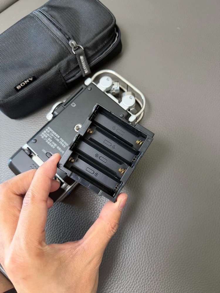 SONY PCM-D100 PCMD100 Portable High Resolution Stereo Recorder Tested