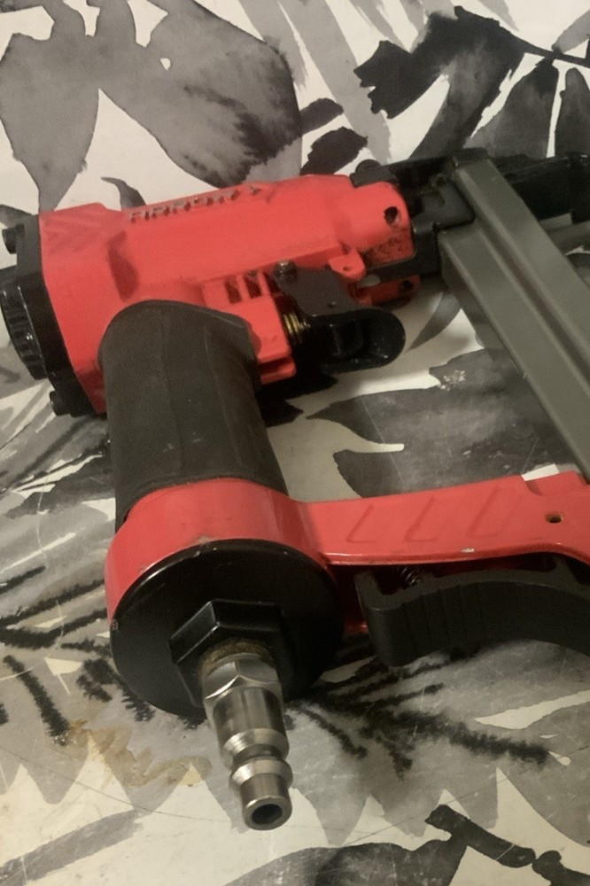 ➿ Arrow Pneumatic Stapler Gun, As Pictured, Untested 👈