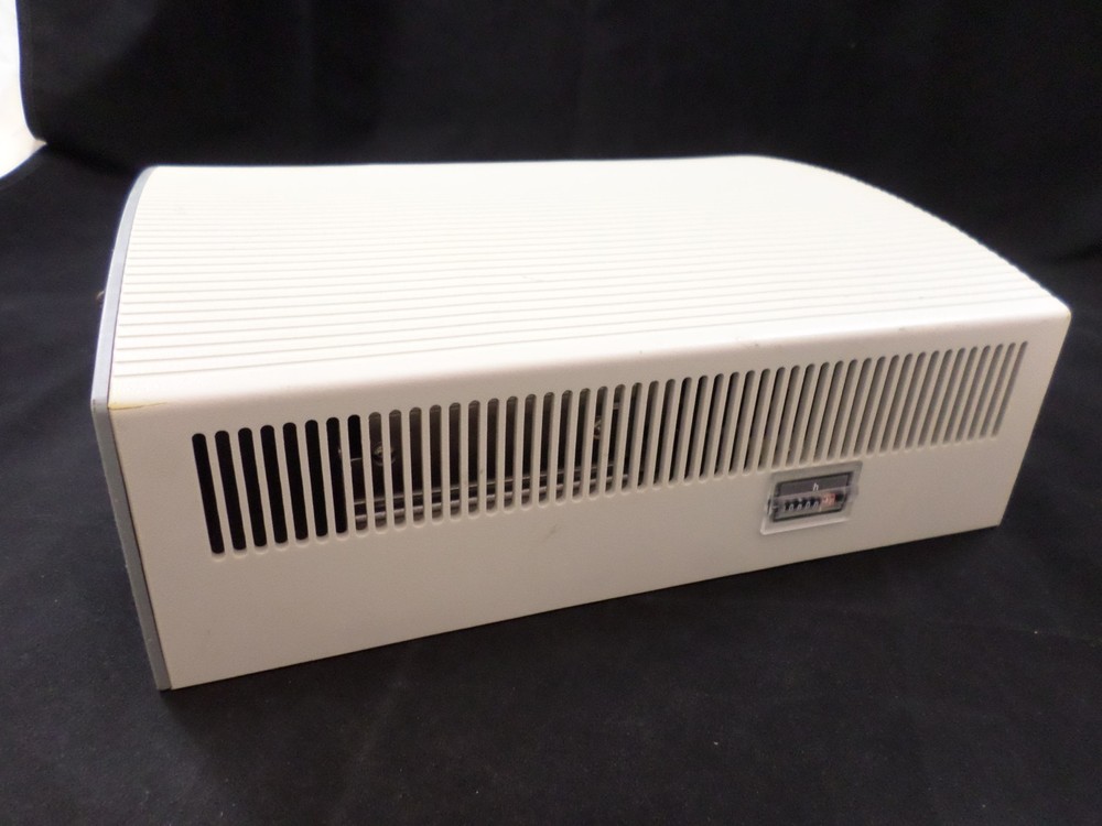 Molecular Machines & Industies MMI Cellcut Plus Laser Microdissection System Box