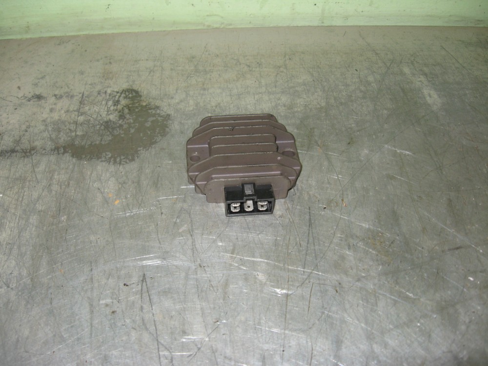 yamaha  yzf  125  reg/rectifier