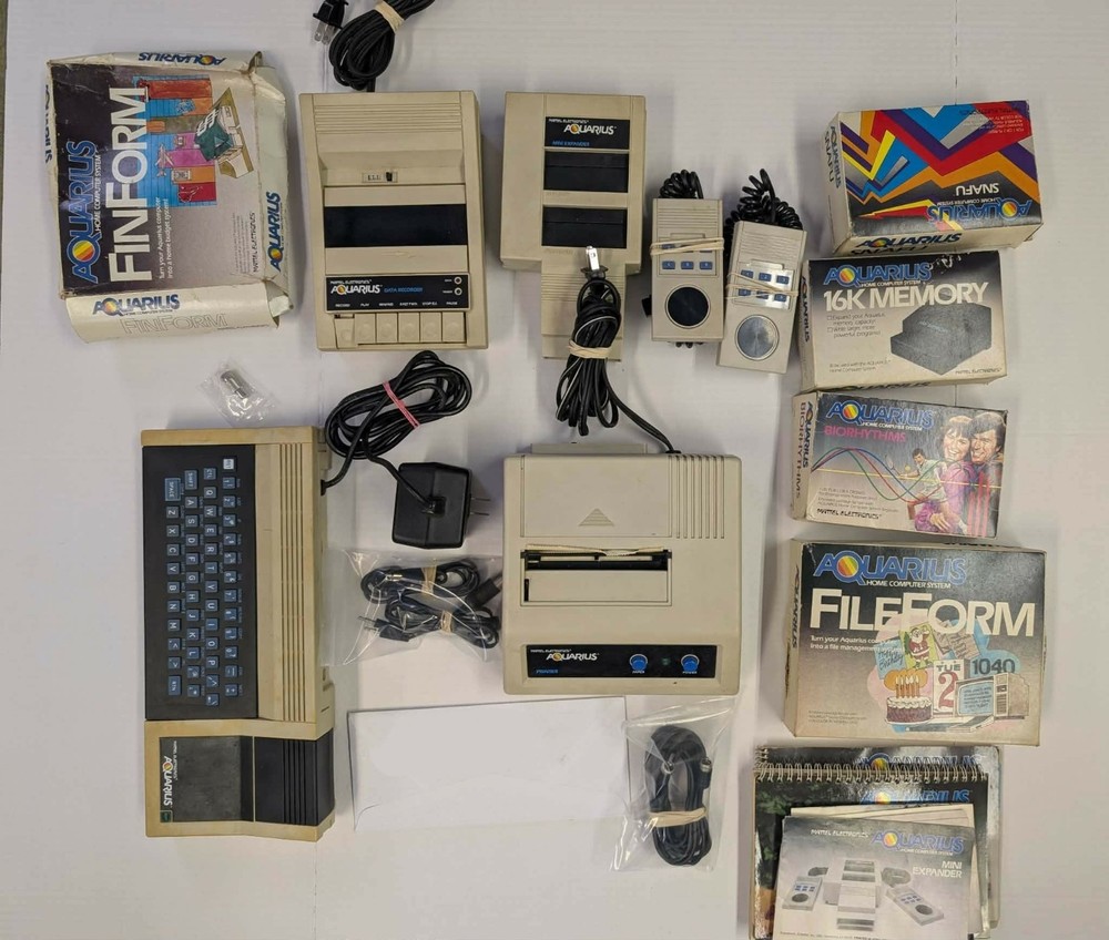 Vintage 1982 Mattel Aquarius Home Computer System Working mega bundle