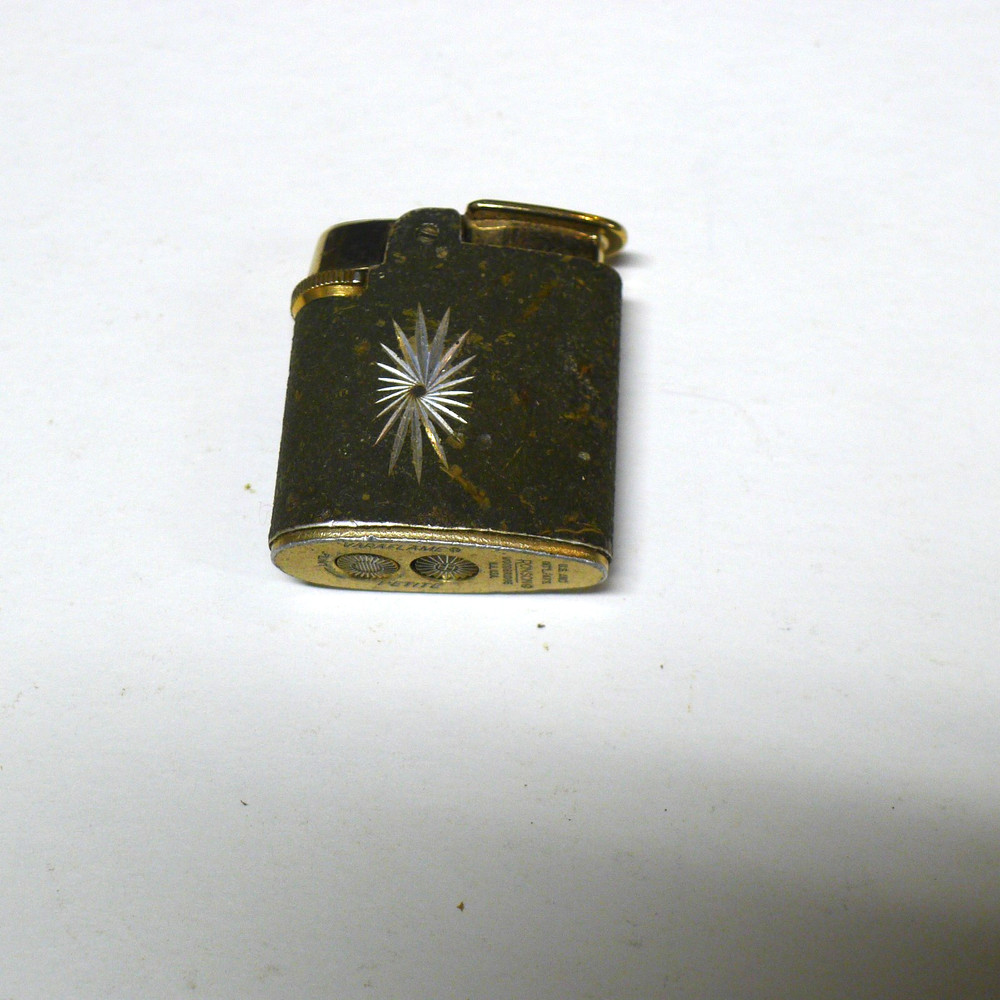 Ronson Varaflame Petite lighter