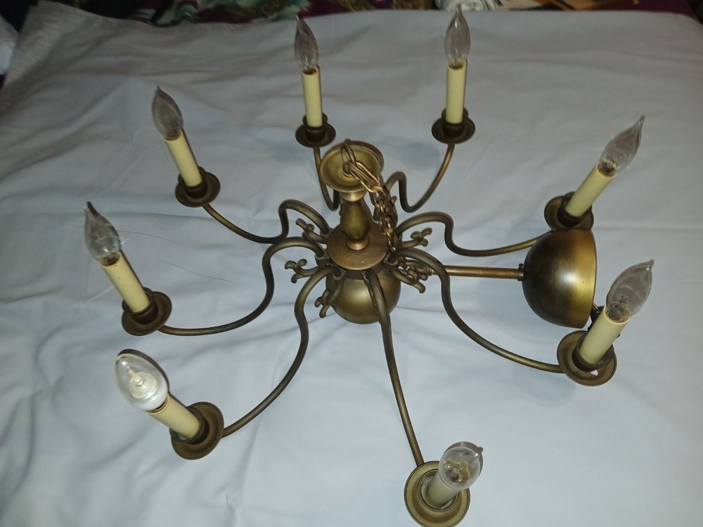 Antique Brass 8 Kight Candlestick Chandelier