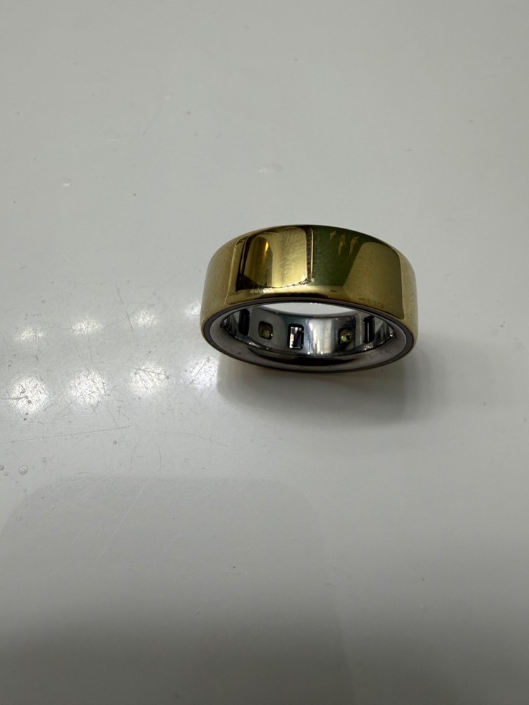 Oura Ring ONLY Gen 4 Size 8 Gold