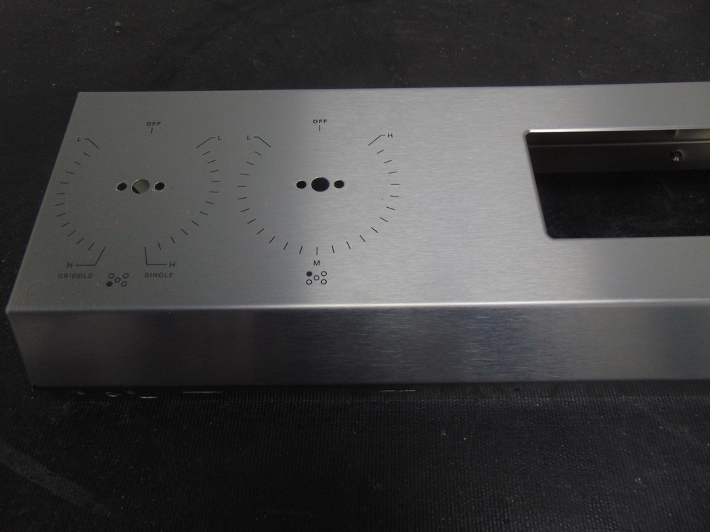 Maytag Range MFES6030RZ Control Panel W11730176