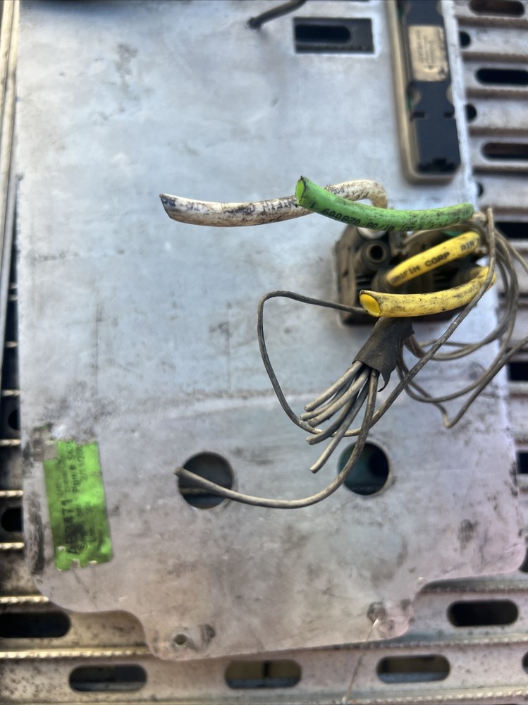 freightliner columbia dash panel Oldes Model