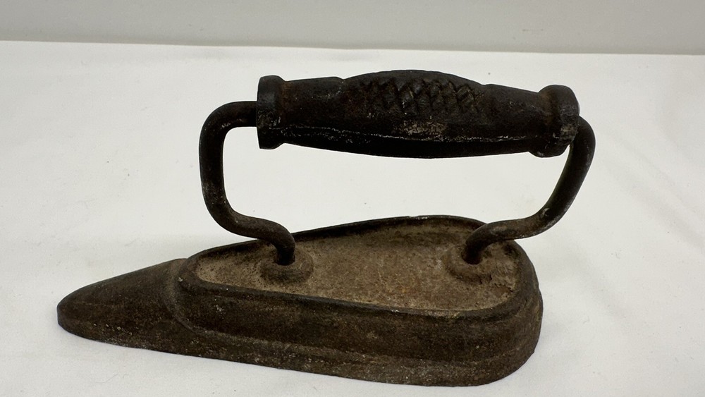 Antique Cast Iron sad Iron Collar Sleeve hammered handle