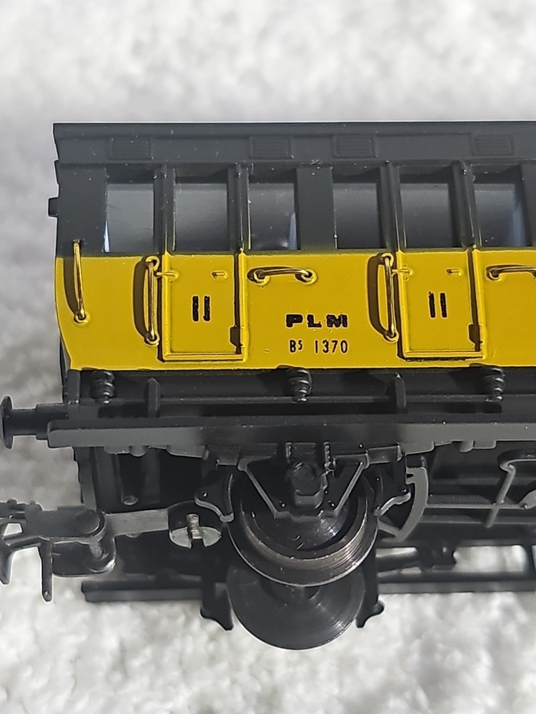 MMM RG Second Class Two Axle Five The PLM Railway Company