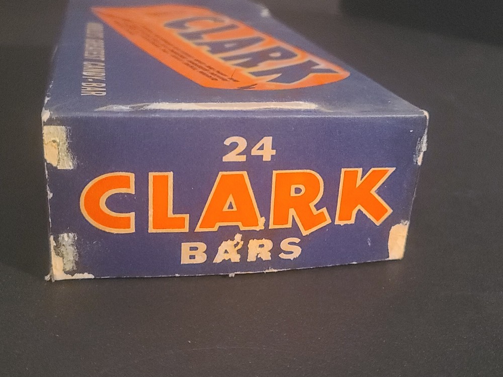 Vintage Clark Candy Bar Box 24 Count. (TOP ONLY)