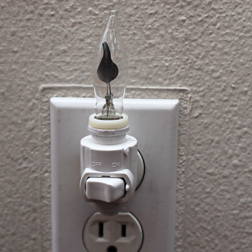 Ghost Campfire Flickering Flame Night Light - Spooky Haunted Decor Nightlight