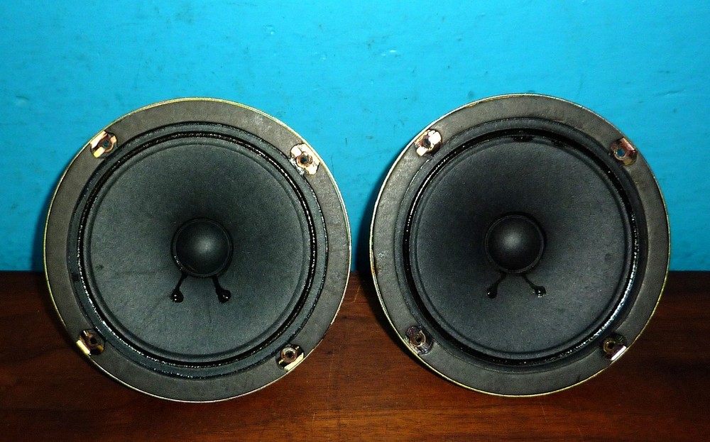 Sansui SP-2000 Model S-2001 Midrange Driver 16 Ohms 2 pcs. Very Good Condition