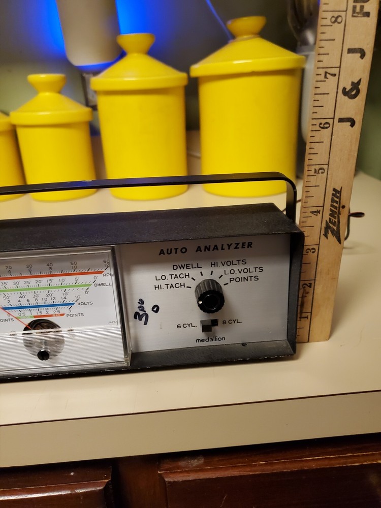 Vintage Medallion Mini Auto Analyzer Untested