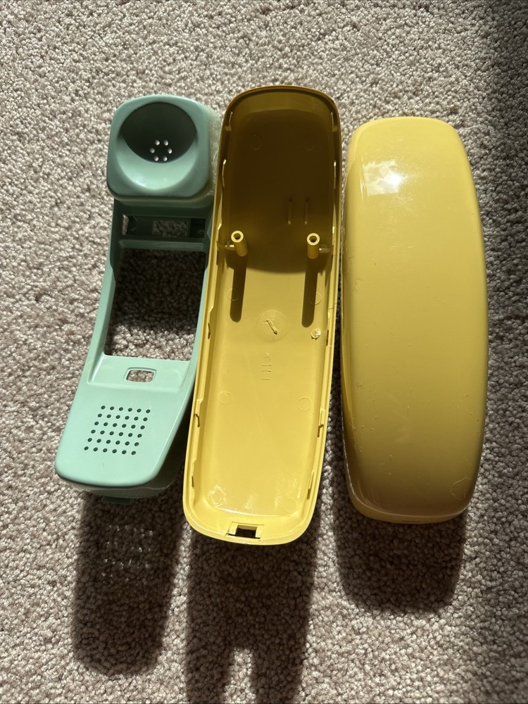 Trim line phone handset cover