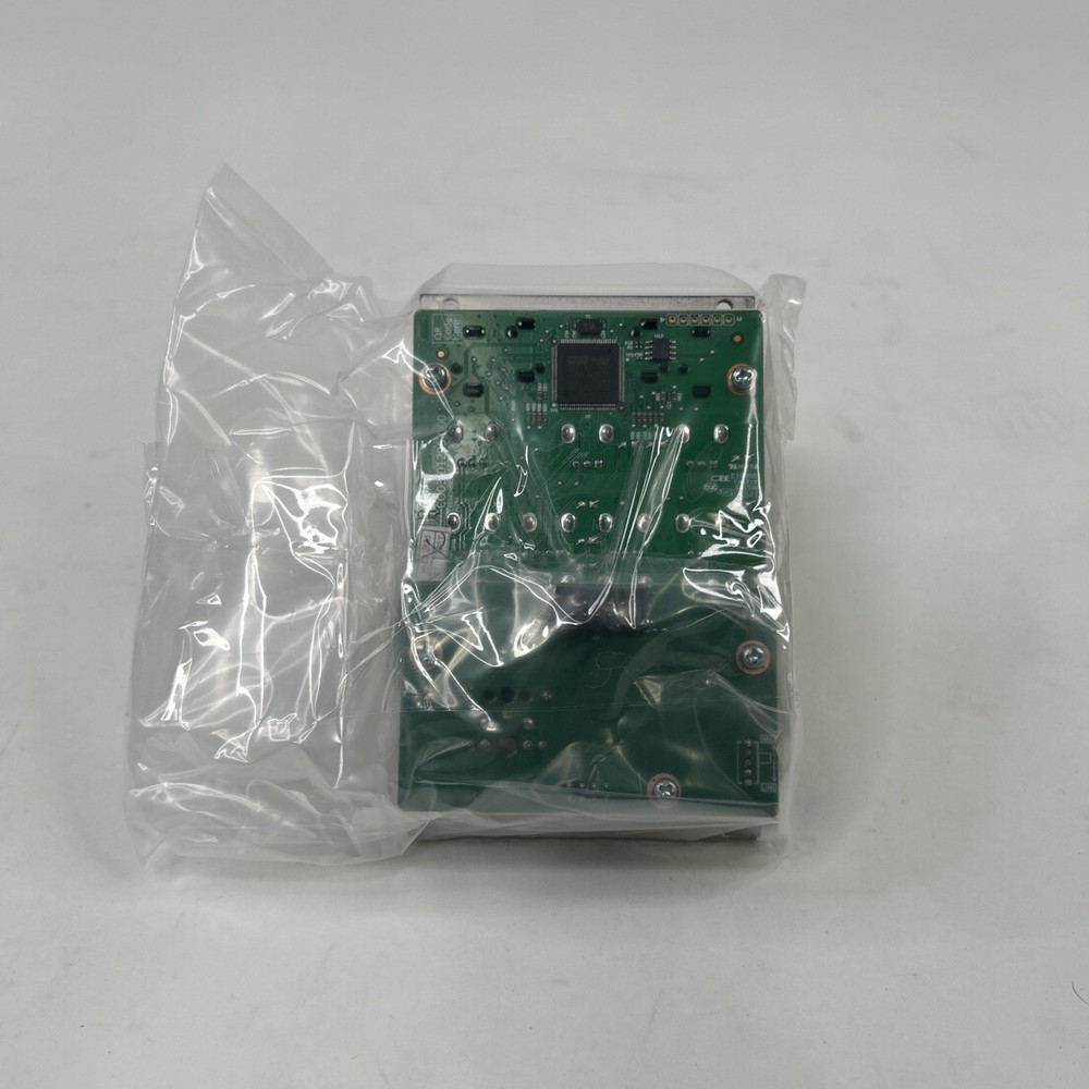 Behringer VOCODER VC16 High-Resolution 16-Band Vocoder Module for Eurorack