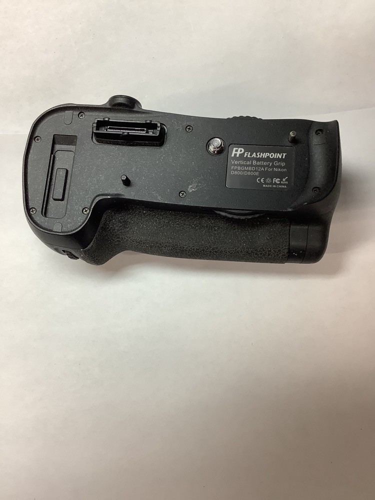 Flash Point FPBGMD12A Battery Pack for Nikon D800 Camera