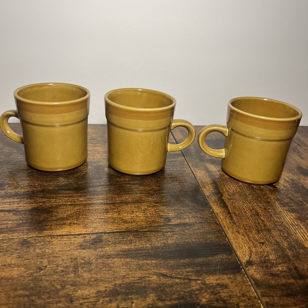 STONEWARE FLORA JAPAN COFFEE CUP