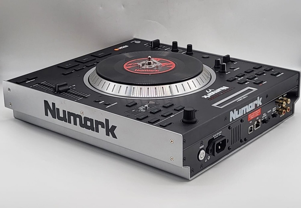 Numark V7 Motorized Turntable Software Controller Pair