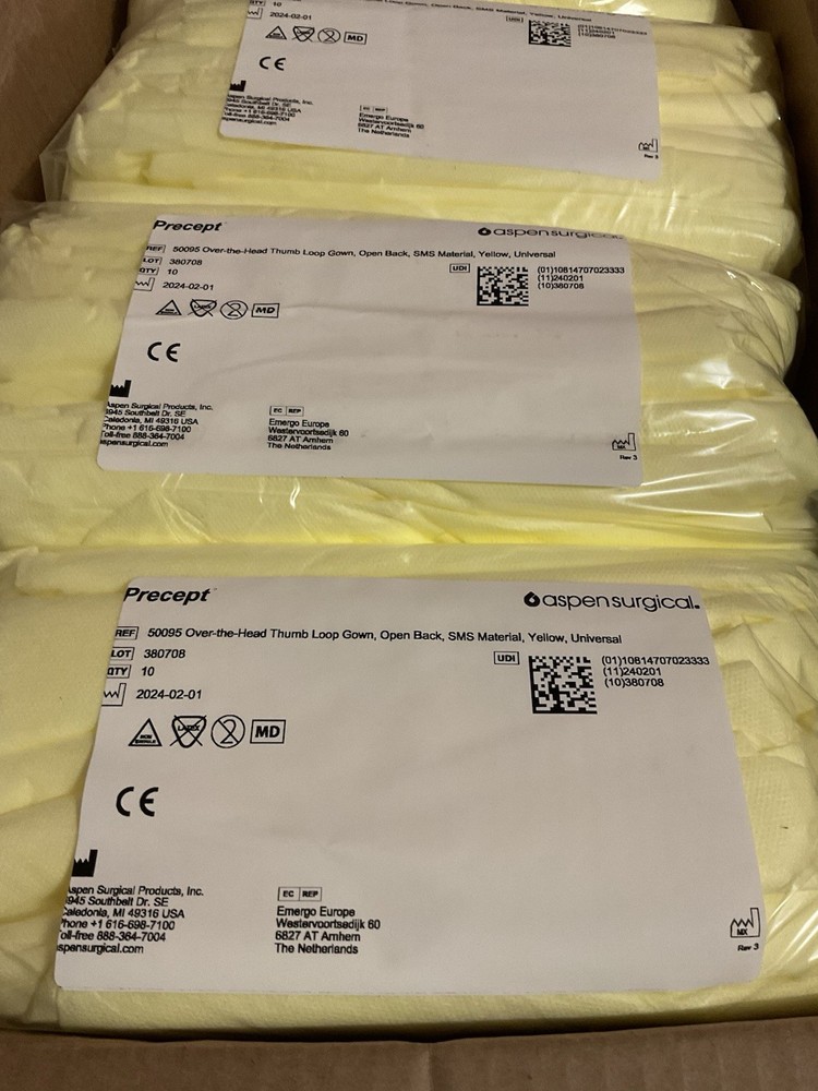 2pk Precept 50095 Over the Head Thumb Loop Isolation Gown Open Back (20ct)