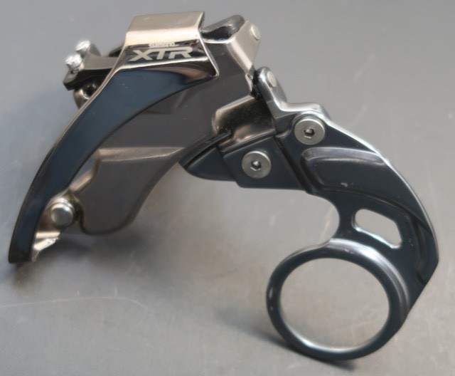9 speed triple Shimano XTR FD-M960 E Type front derailleur New japan