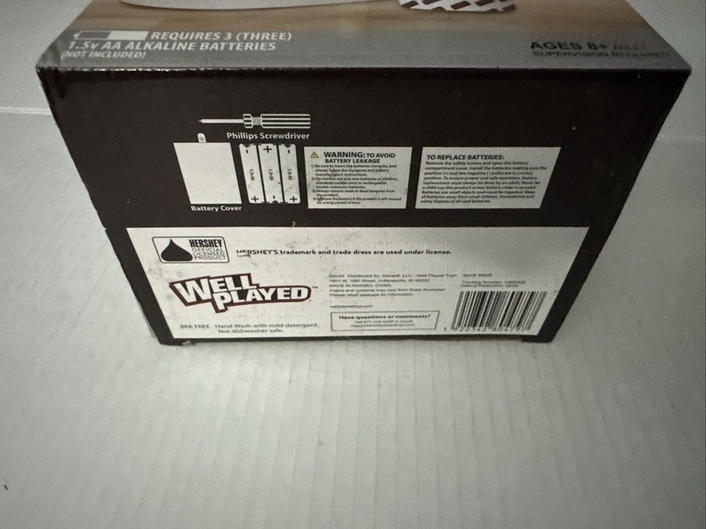 Hershey's Chocolate Drink Maker w/ Cups White New