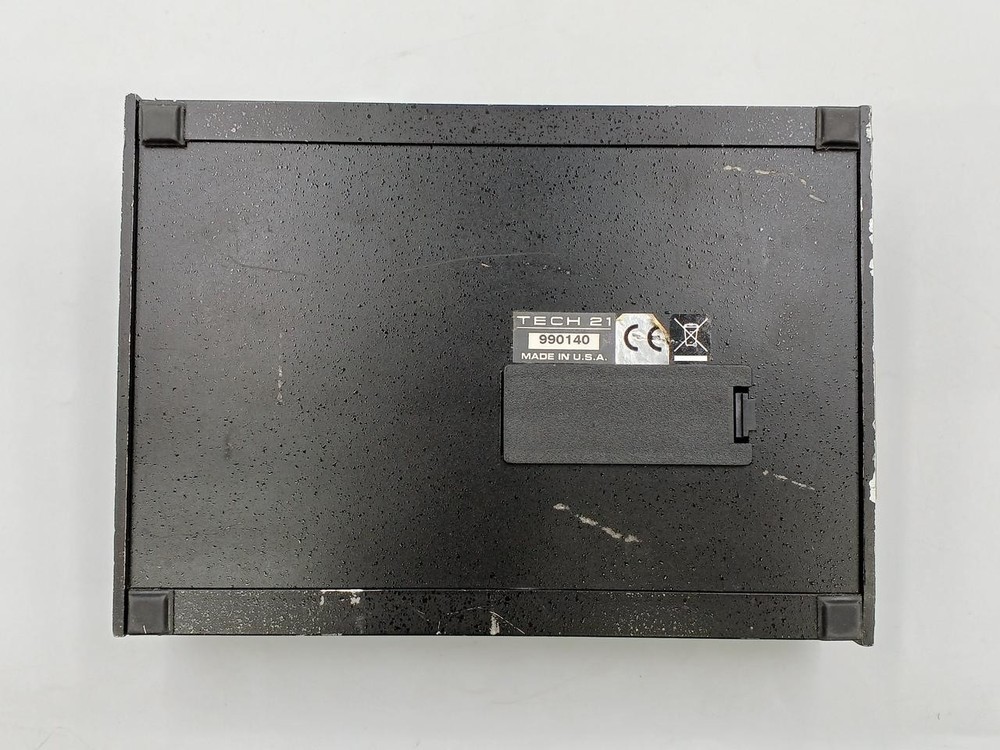 TECH21 PROGRAMMABLE BASS DRIVER DI bass prelifier