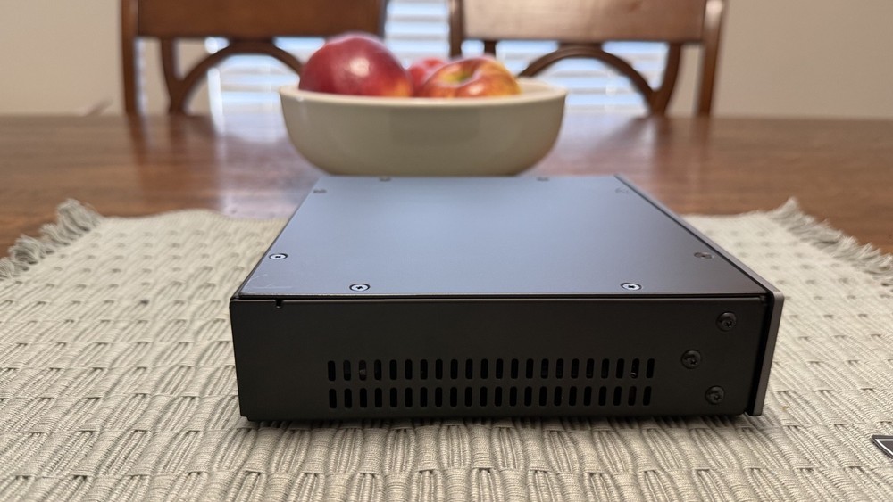 Universal Audio UAD-2 Satellite Thunderbolt 3 OCTO + 120 Plugins