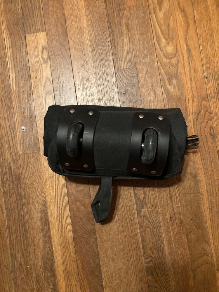 Rolling ski bag