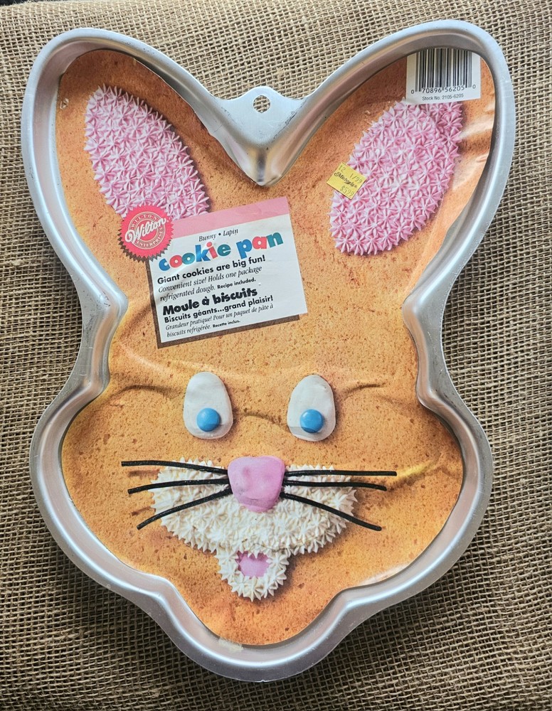 2 Wilton Easter Bunny Head & 8 Eggs Cake Molds Pans