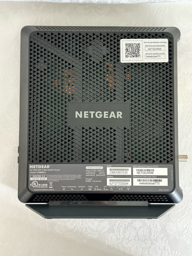 Netgear Nighthawk AC1900 WiFi Combo Cable Modem/Router C7000-100NAS