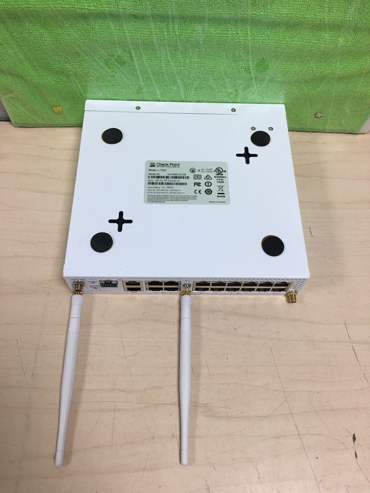 Check Point L-72W FIREWALL W/ORIGINAL AC-ADAPTER