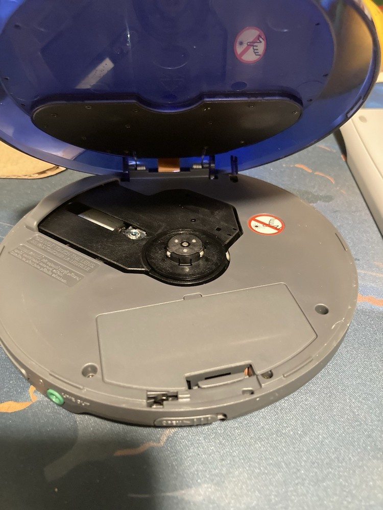 Philips AX2420/17 Portable Compact Disc CD Player Tested-Working