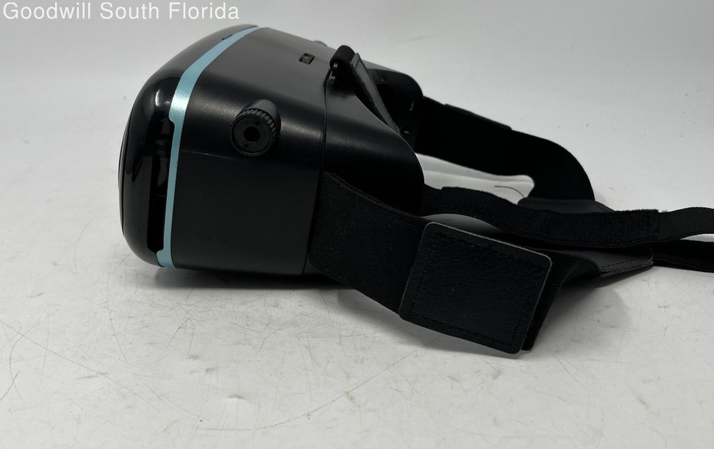 Utopia 360 Black Adjustable Strap Smartphone Virtual Reality Headset Not Tested