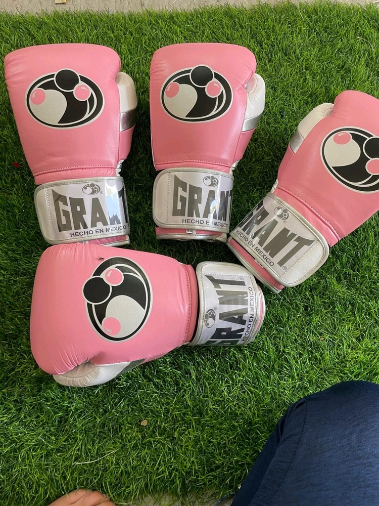 CUSTOM ORDER GLOVES(AND OR SET)