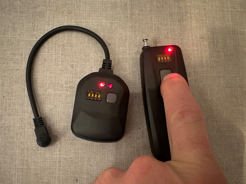 Canon Wireless Remote Control Shutter Release -Works! New Batteries! FREE SHIP!
