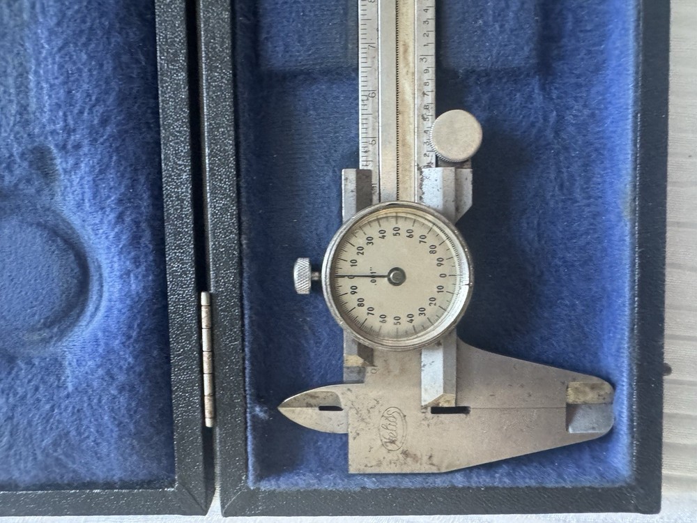 Helio Vintage Metalworking Dial Caliper – Precision Tool with Storage Case