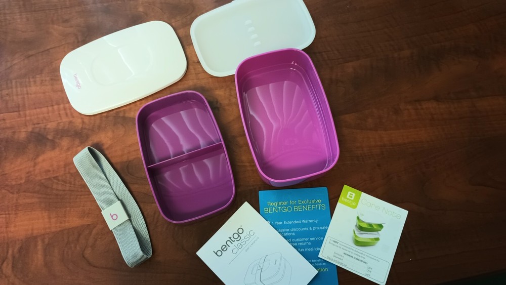 Bentgo All-in-One Stackable Lunch Bento BentGo Box Purple. 