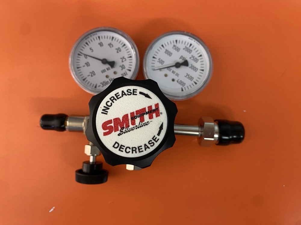 Smith Analytical Regulator Single Stage 3500PSI 1/8” 210-4109