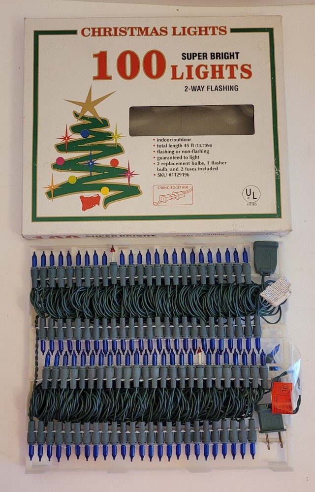100 Super Bright Christmas Lights Blue 100 Light String - New With Box