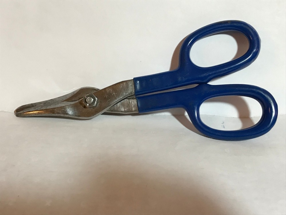 Vintage Tin Snips shears Cutter Tool    7" Long  box A