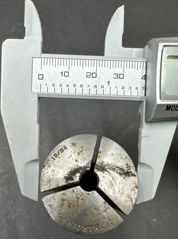 HARDINGE 5C COLLET with Internal Threads - 19/64"