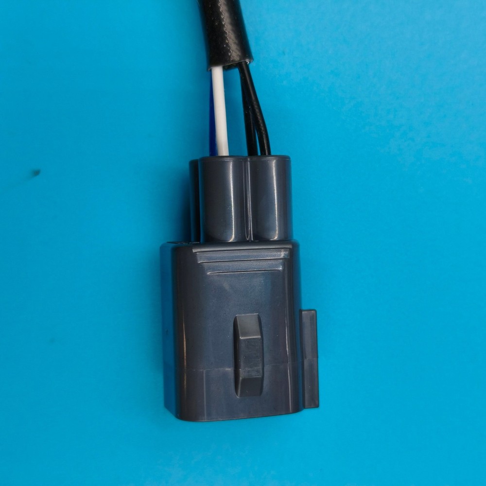 Denso 234-9052 Air Fuel Ratio Sensor