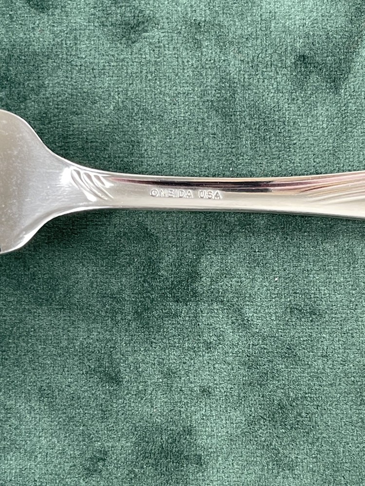 Oneida Stainless Windswept Scroll Flatware Place Setting Fork Spoon Knife USA