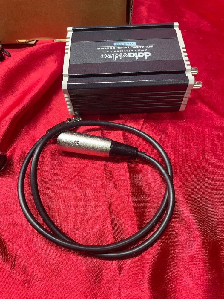 DATAVIDEO SDI AUDIO DE-EMBEDDER DAC-90 /FREESHIPPING