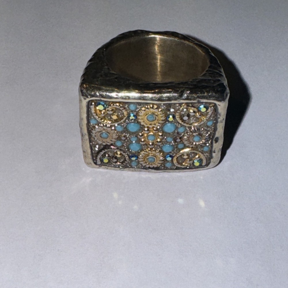 Sz 6 Silver And Turquoise Color Stone Ring