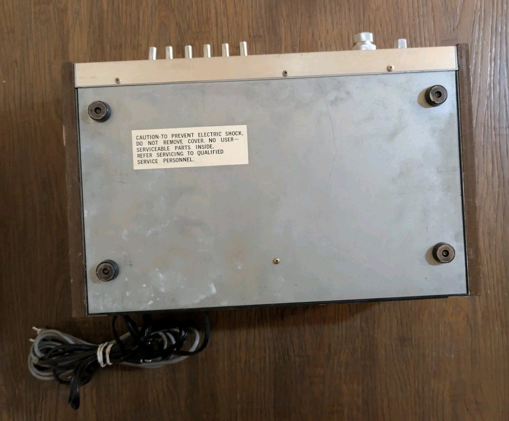 Hitachi D-410 Stereo Cassette Deck, Powers On, PARTS ONLY