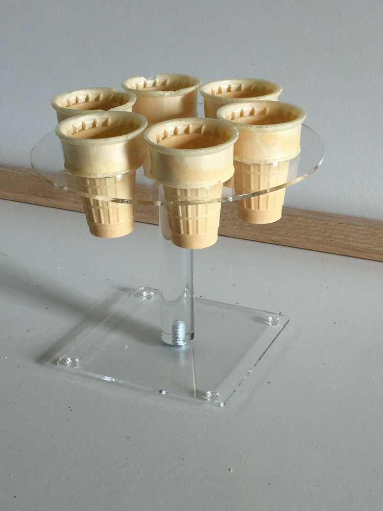 Ice Cream Cone Stand