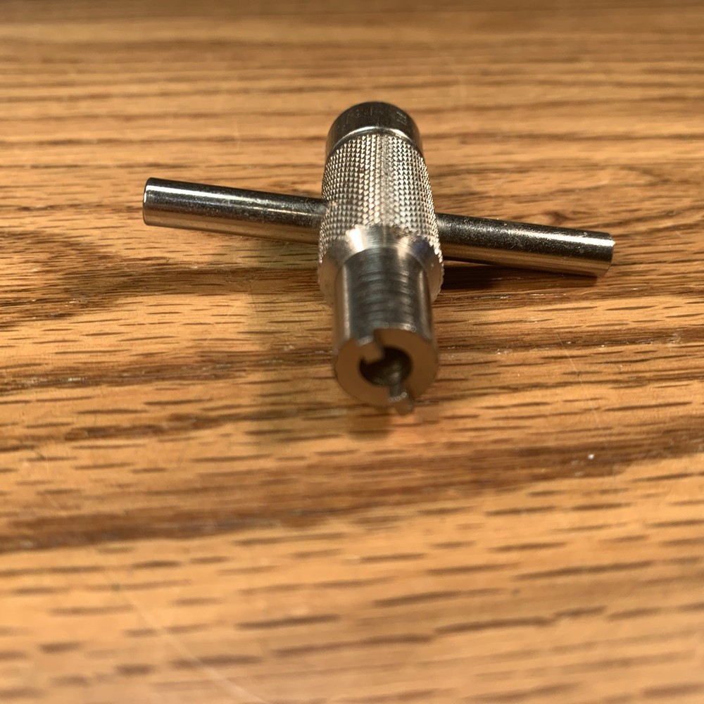 Chevrolet Distributor Tool