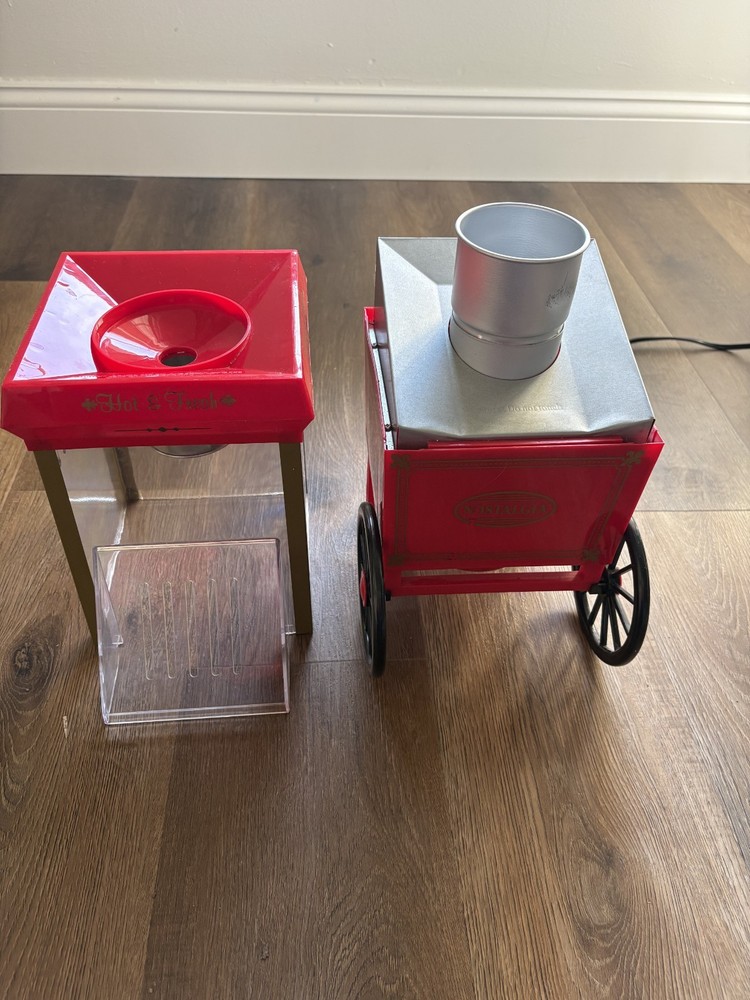 Nostalgia Electrics Old Fashioned Red Kettle Popcorn Maker