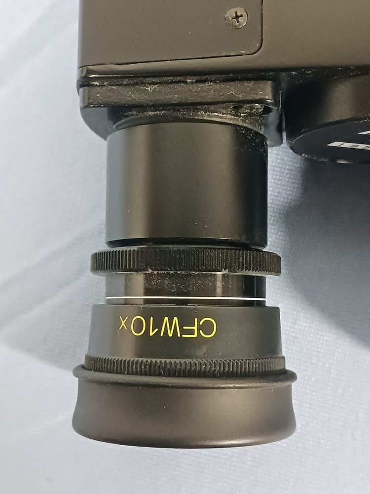 Nikon Microscope Head 195924 w/ Eye Pieces