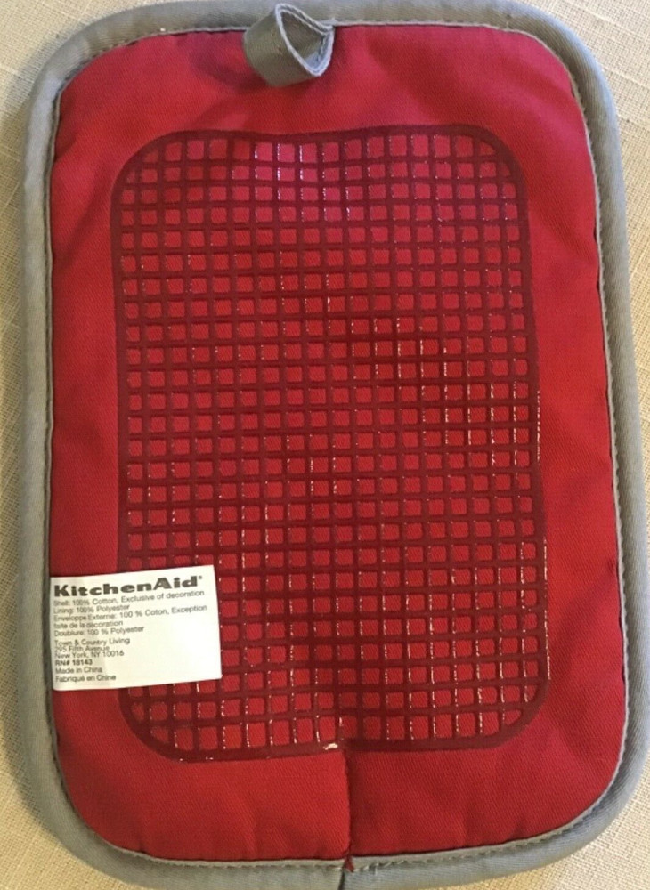 KITCHENAID POT HOLDER FIRE RED RECTANGLE SILICONE PATCH (1) 100% COTTON NWT